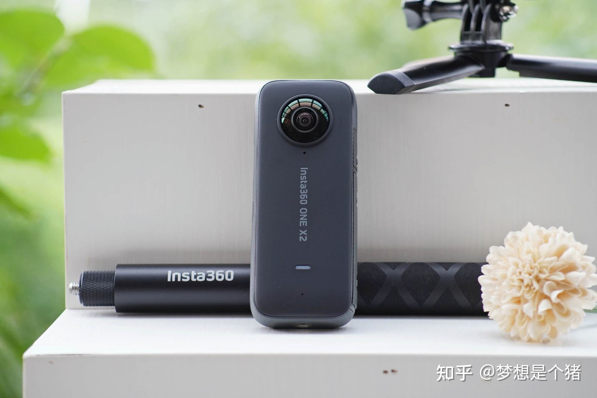 [insta360oner全景版]insta360one r 4k和全景