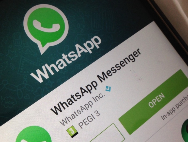 whatsapp上的文件怎么保存到微信上的简单介绍