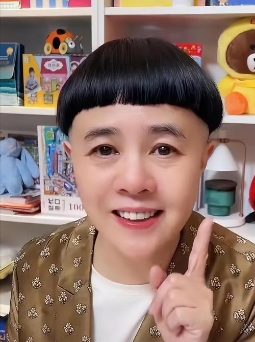 金龟子的发型叫什么,金龟子的头发是真的吗