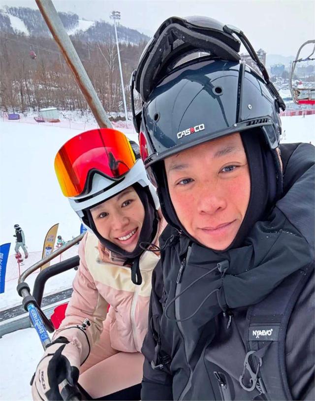 胡杏儿李乘德,胡杏儿李乘德相识过程